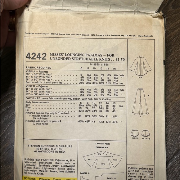 Vintage Lounging Pajamas and dress patterns 1970’s - Picture 4 of 7
